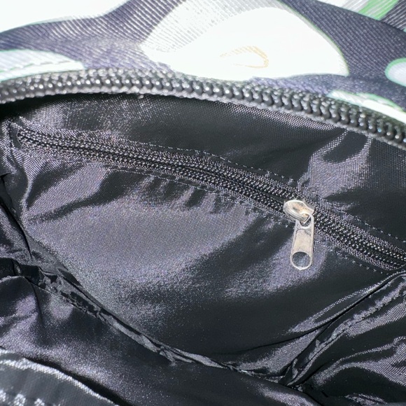 Green and Black Crossbody Bag with Avocado Design NWOT - Picture 4 of 4